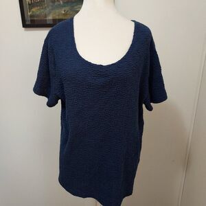 White Stag VGC    arm pit to pit 22 inch length 25  navy blue